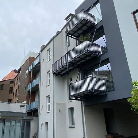 Schoene Grosse 4 Zimmer-Altbauwohnung Kiel Buitenkant foto