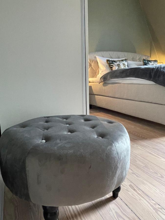 Schoene Grosse 4 Zimmer-Altbauwohnung Kiel Buitenkant foto