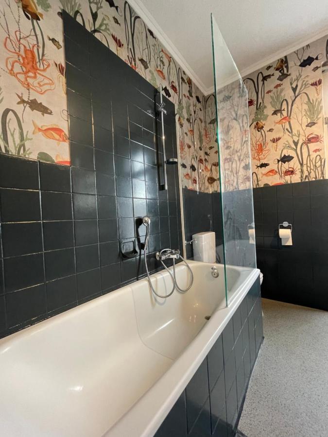 Schoene Grosse 4 Zimmer-Altbauwohnung Kiel Buitenkant foto