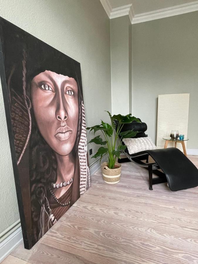 Schoene Grosse 4 Zimmer-Altbauwohnung Kiel Buitenkant foto